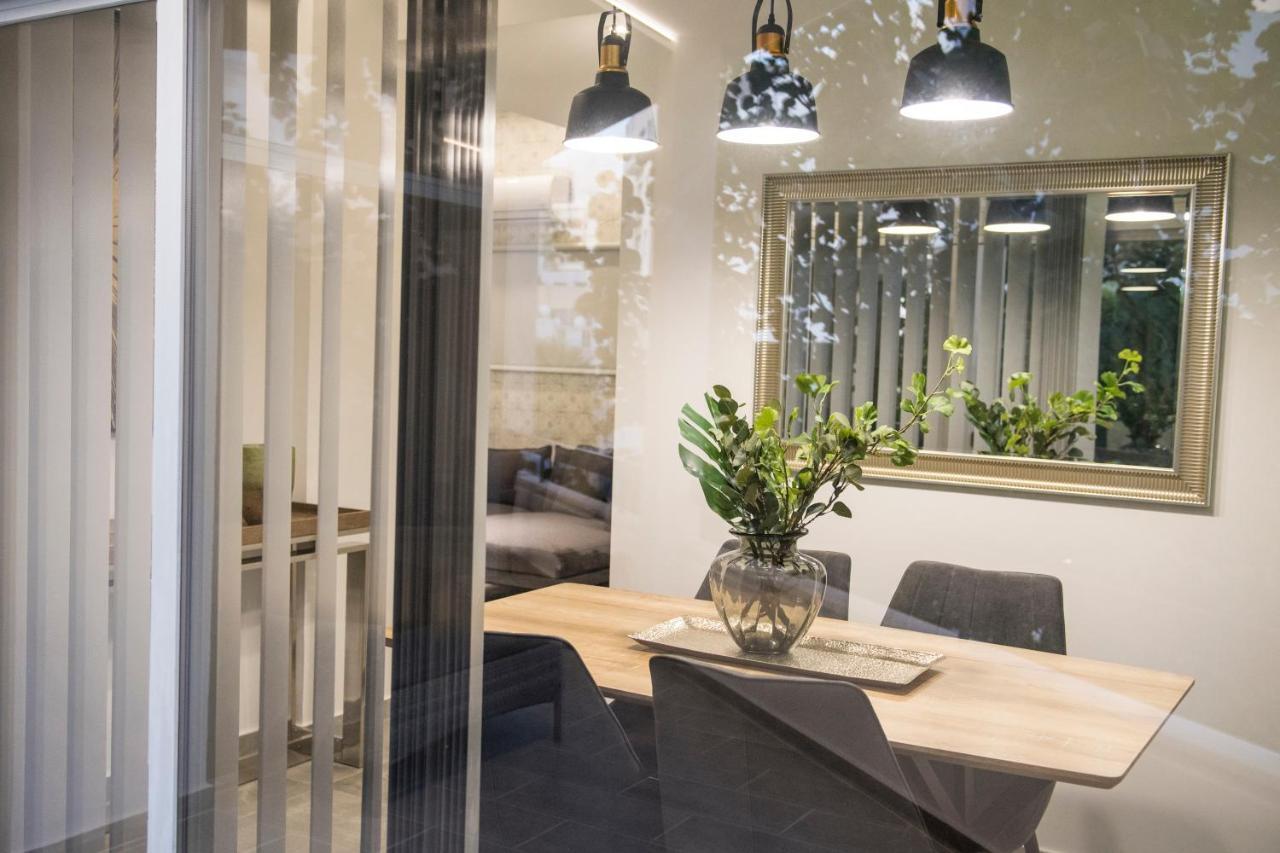 Skin Suites-Luxury Living Nikosia Exterior foto