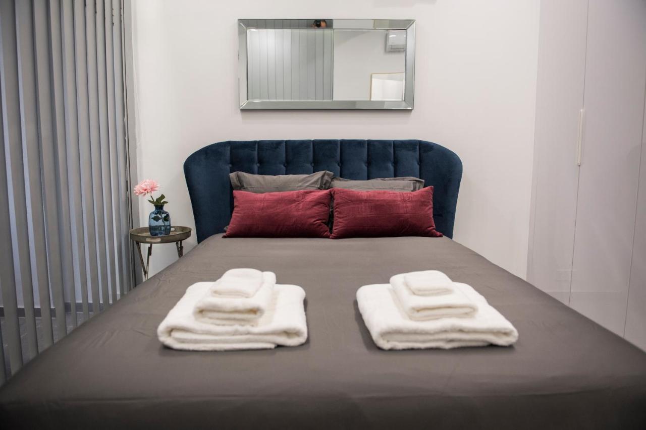Skin Suites-Luxury Living Nikosia Exterior foto