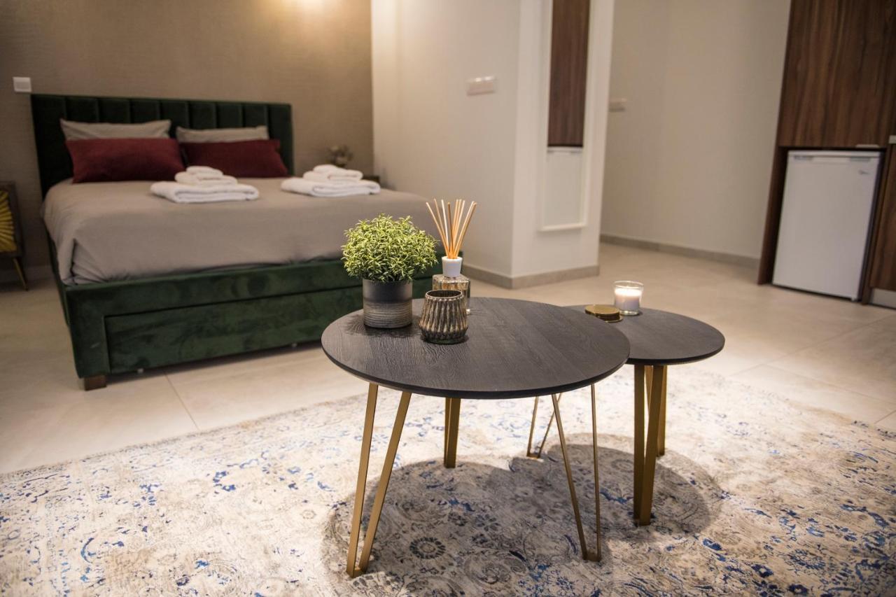 Skin Suites-Luxury Living Nikosia Exterior foto